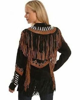 Woman western suede leather wearing cowboy tan Native American Mante DE